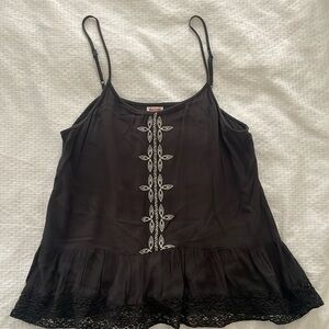 Boho style Mossimo blank spaghetti strap tank with crochet lace. Size large